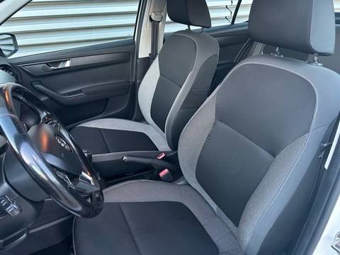 2018 Škoda Fabia — sličica 17