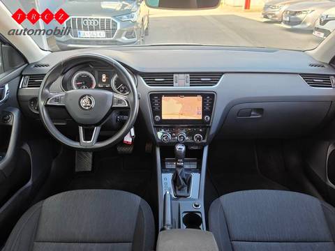 2020 Škoda Octavia — sličica 8