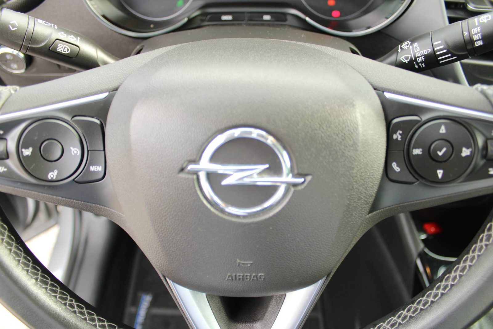 2023 Opel Crossland X — fotografija 16