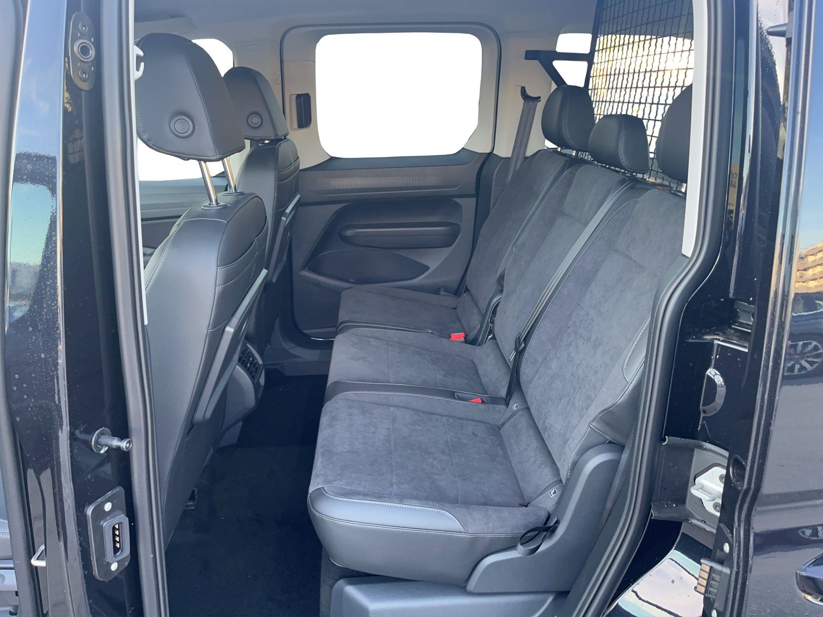 2025 Volkswagen Caddy — fotografija 10