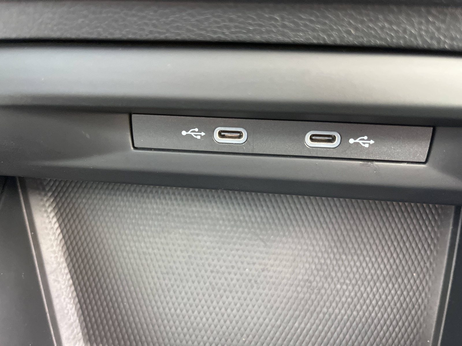 2024 Volkswagen Golf — fotografija 23