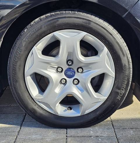 2013 Ford C-Max — sličica 15