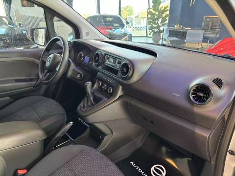 2021 Mercedes-Benz Citan — sličica 15