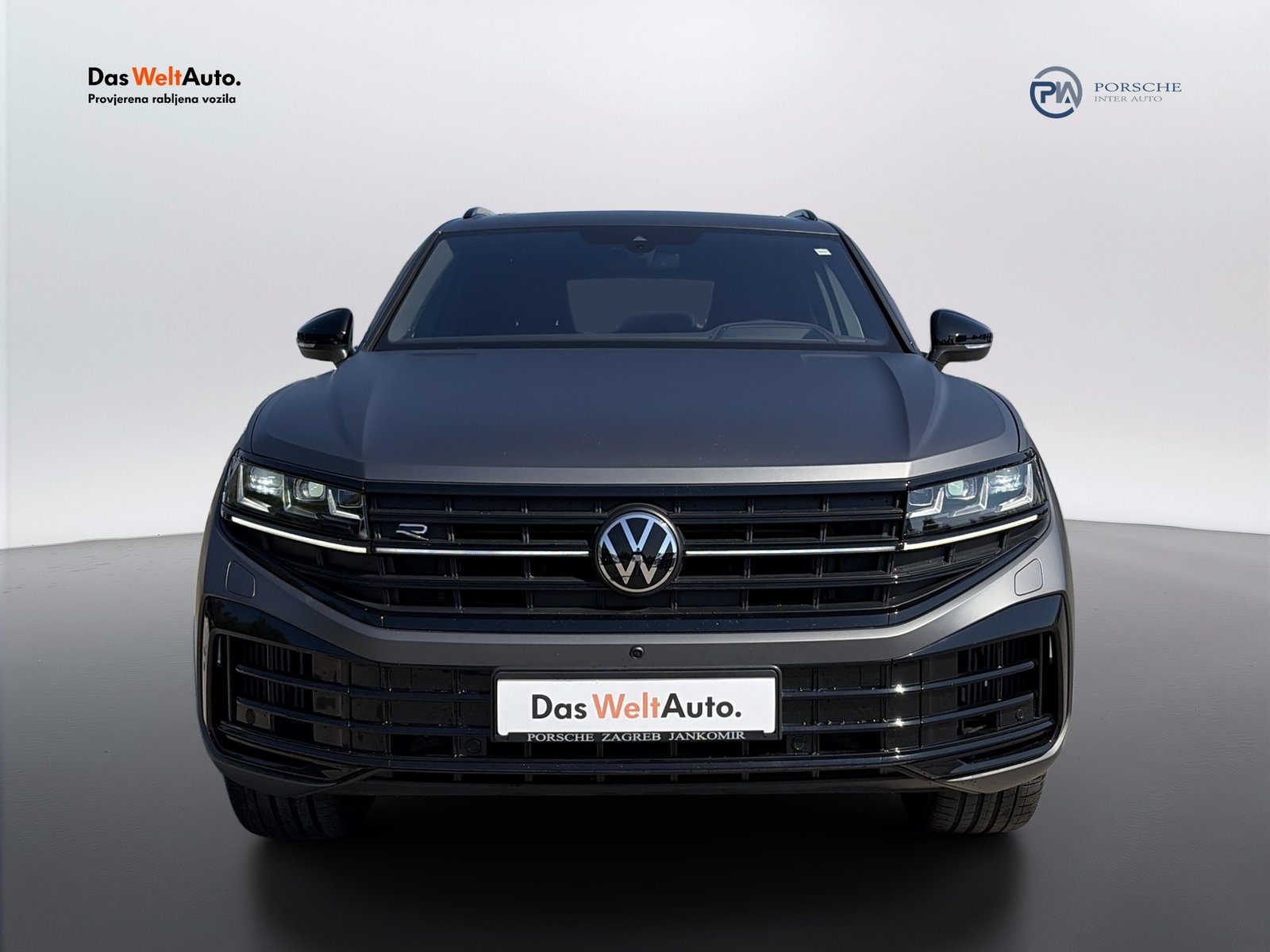 2025 Volkswagen Touareg — fotografija 4