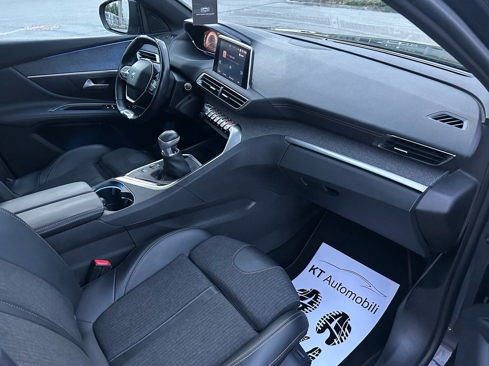 2019 Peugeot 3008 — fotografija 18