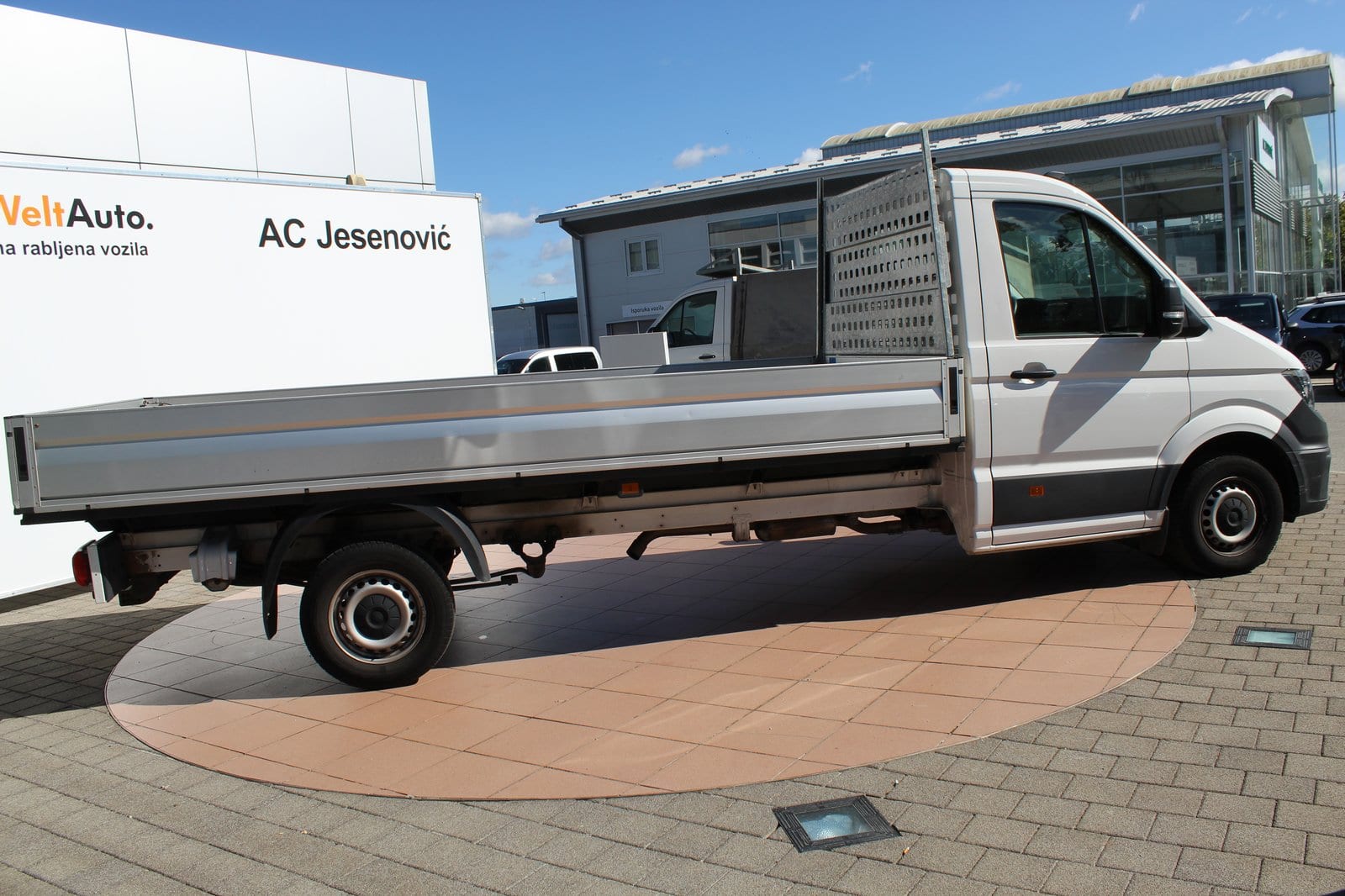 2022 Volkswagen Crafter — fotografija 4