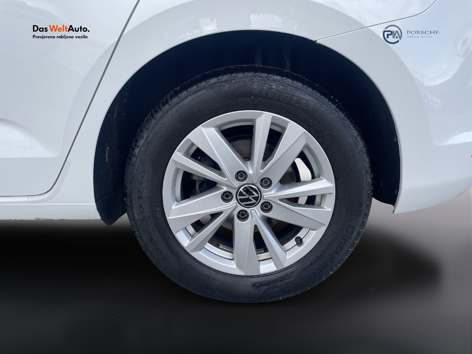 2021 Volkswagen Touran — fotografija 20
