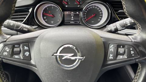 2018 Opel Insignia Sports Tourer — sličica 11