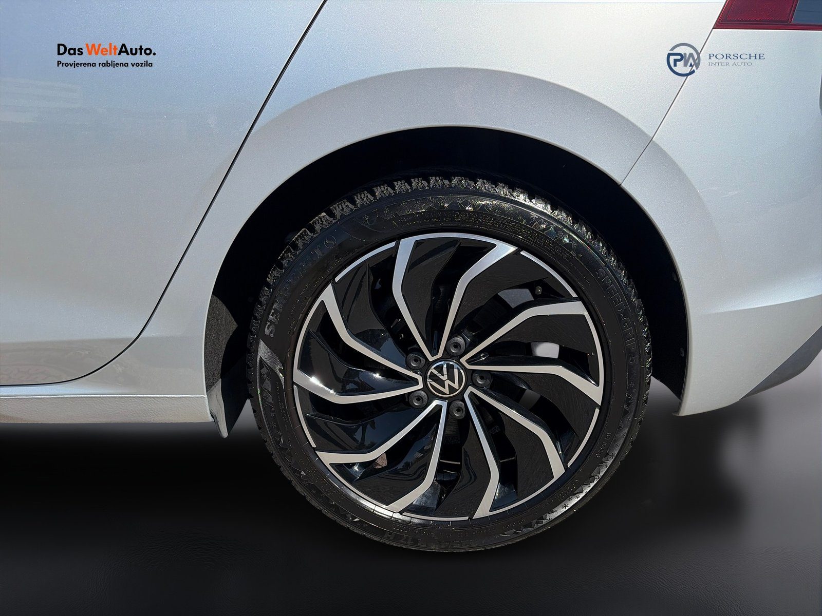 2023 Volkswagen Golf — fotografija 21