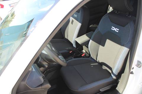 2024 Dacia Duster — sličica 10