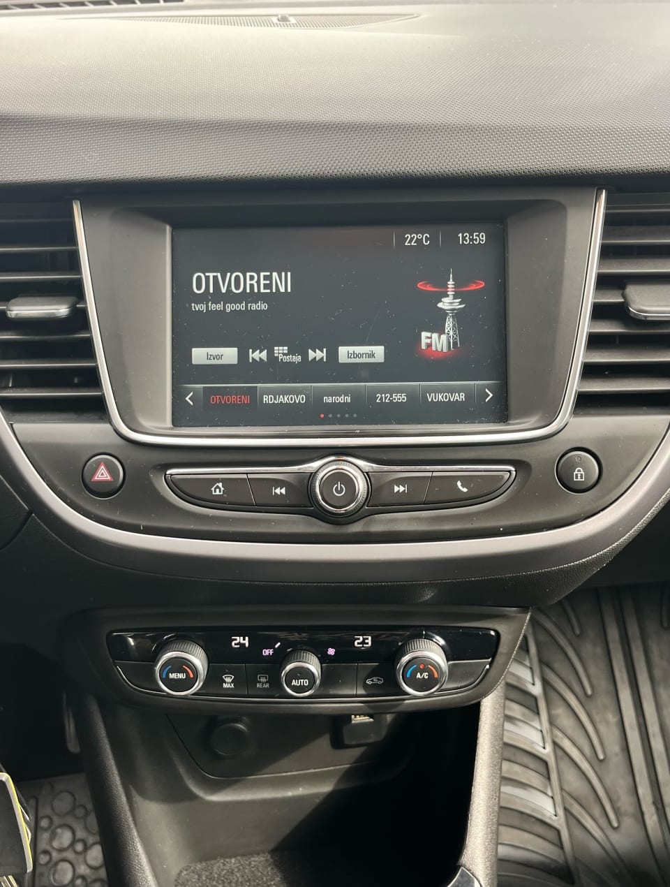 2019 Opel Crossland X — fotografija 13