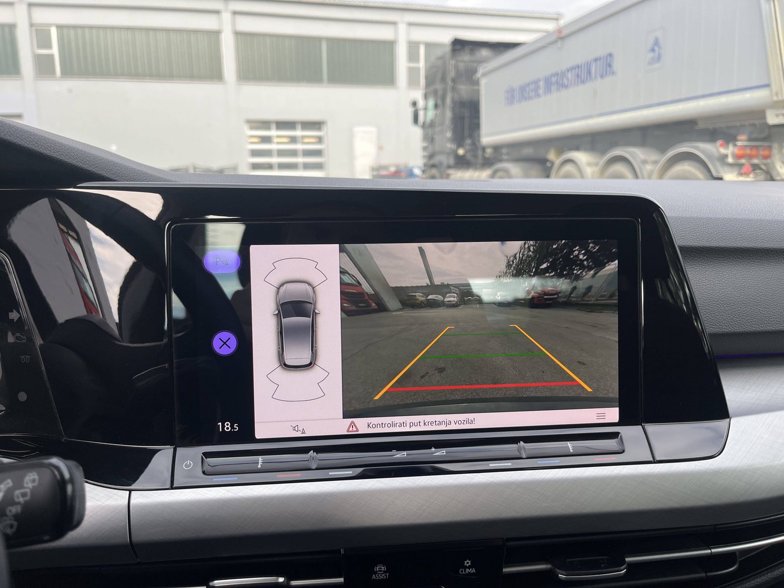 2021 Volkswagen Golf — fotografija 17