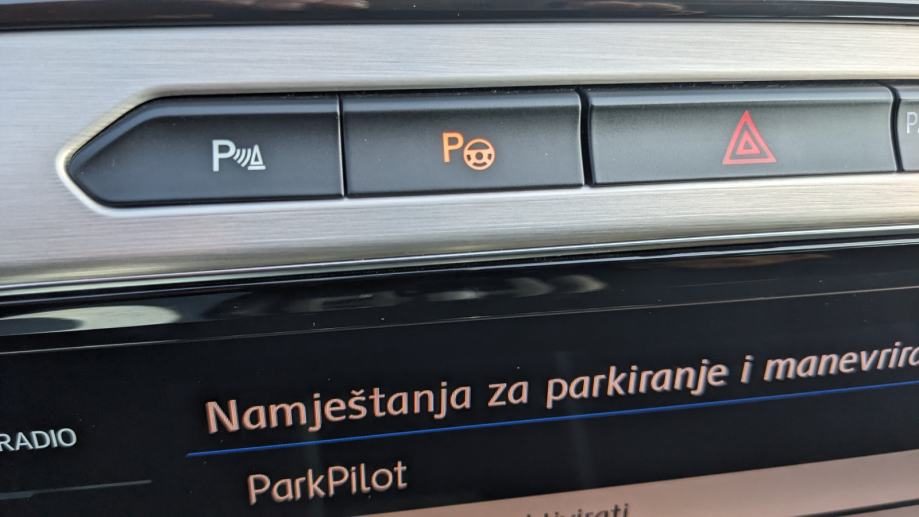 2017 Volkswagen Passat — fotografija 30