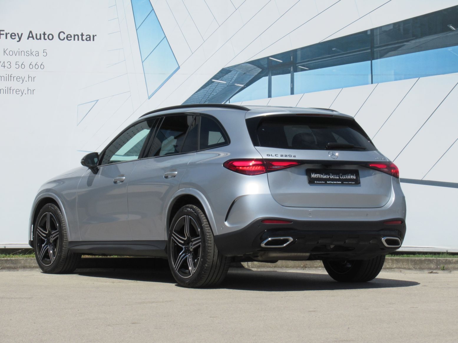 2025 Mercedes-Benz GLC AMG Line — fotografija 8