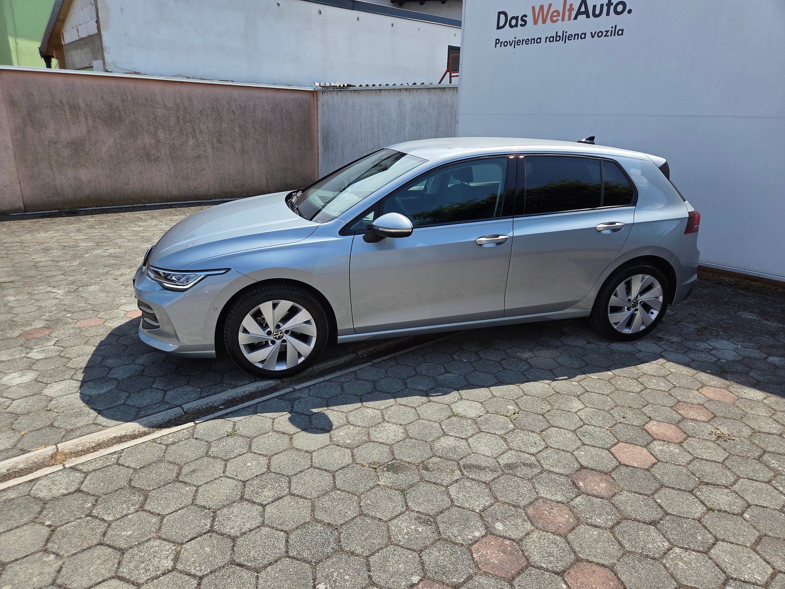 2025 Volkswagen Golf — fotografija 13