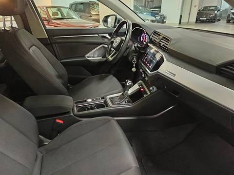 2019 Audi Q3 — sličica 15