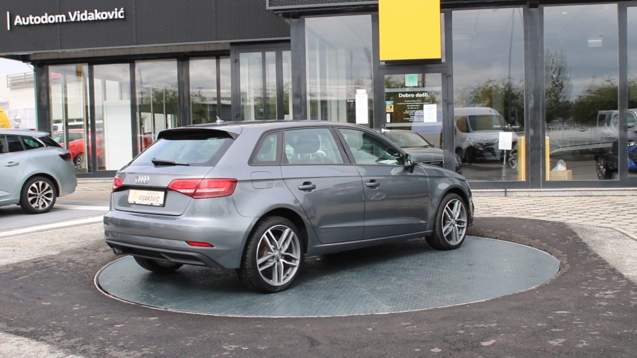 2017 Audi A3 — fotografija 3