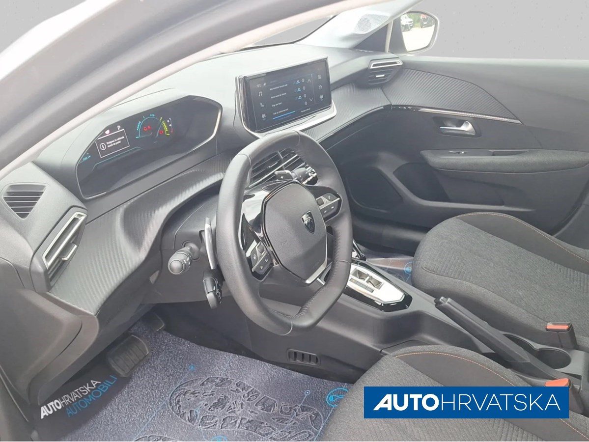 2025 Peugeot 208 — fotografija 10