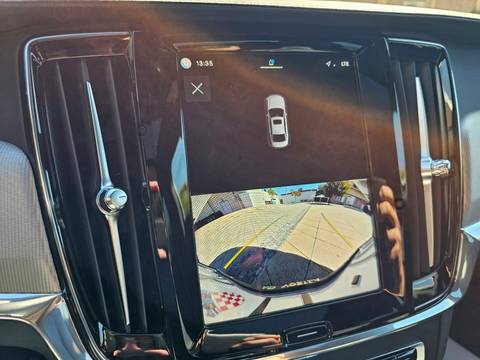 2023 Volvo S90 — sličica 22