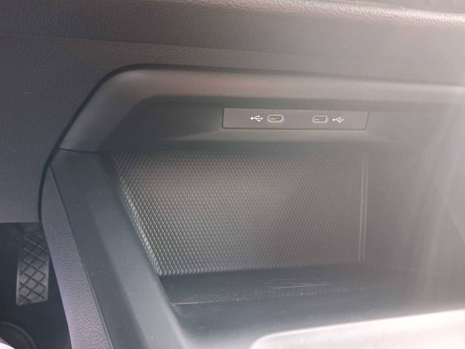 2024 Volkswagen Golf — fotografija 24
