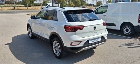 2023 Volkswagen T-Roc — sličica 3