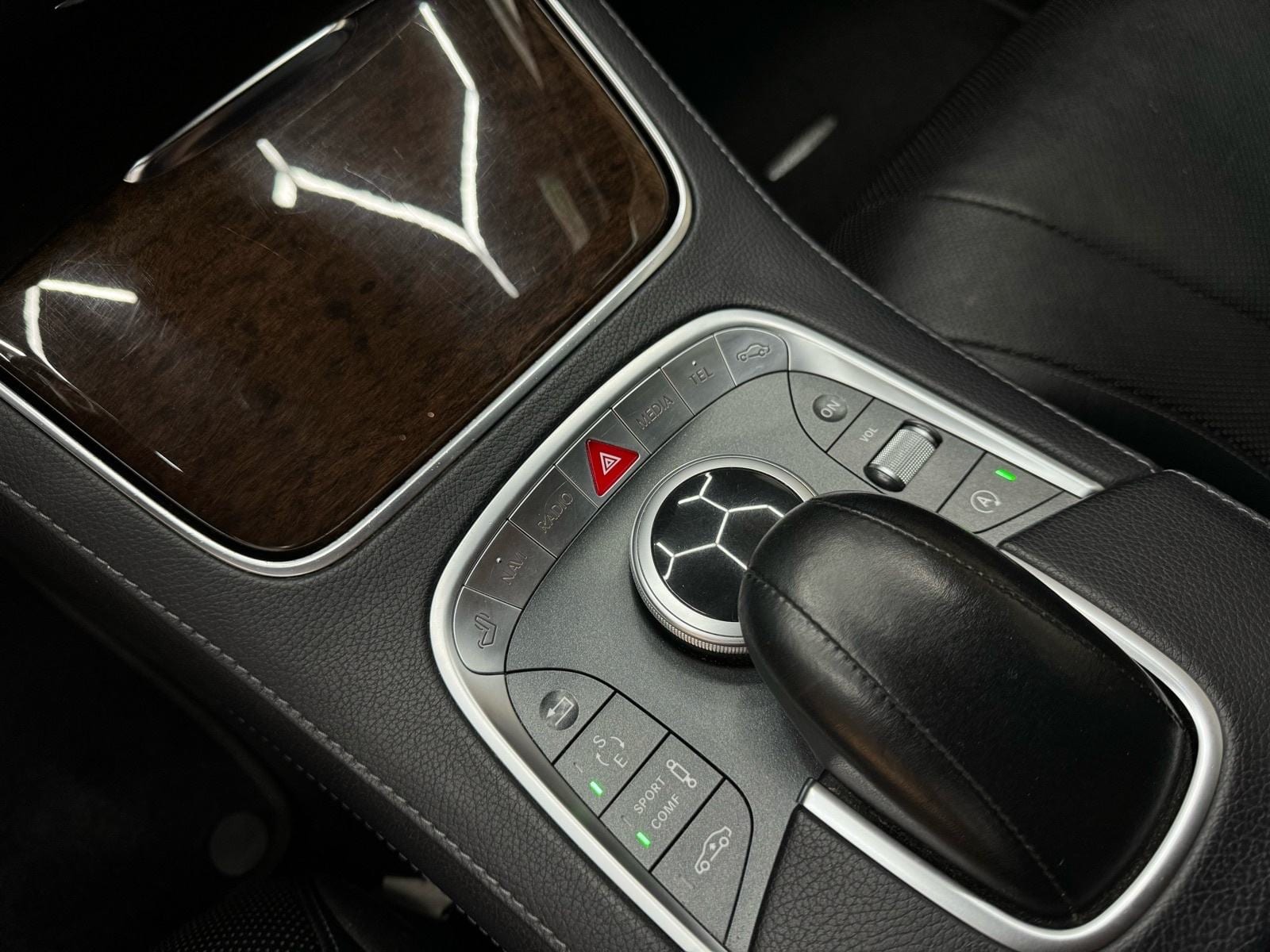 2017 Mercedes-Benz S-klasa — fotografija 11