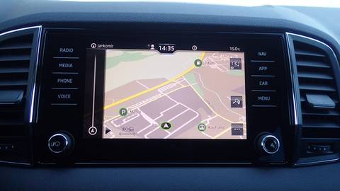 2022 Škoda Karoq — sličica 13