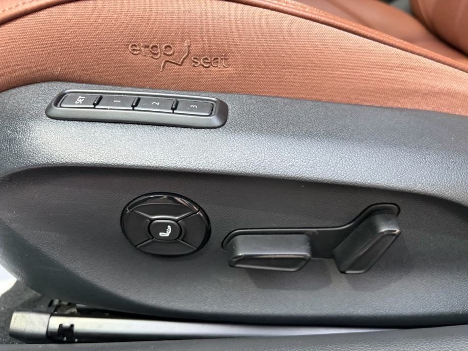 2024 Škoda Superb — fotografija 19