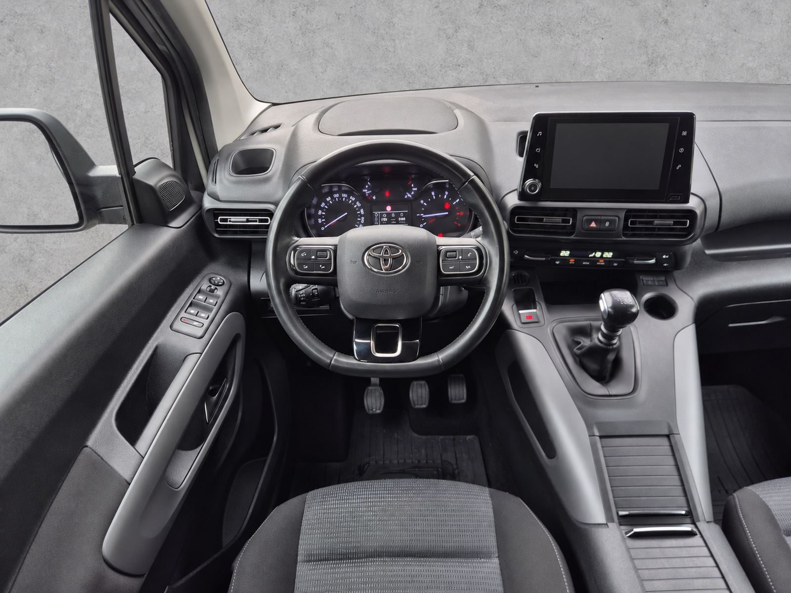 2022 Toyota Proace Verso — fotografija 17