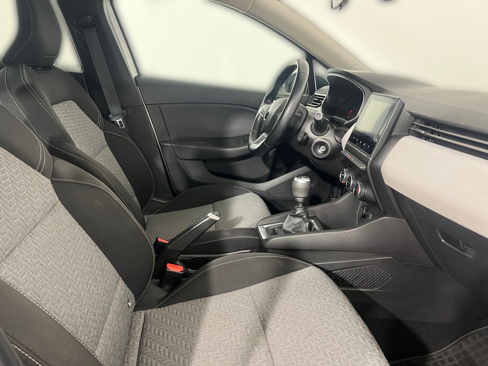 2021 Renault Clio — fotografija 21