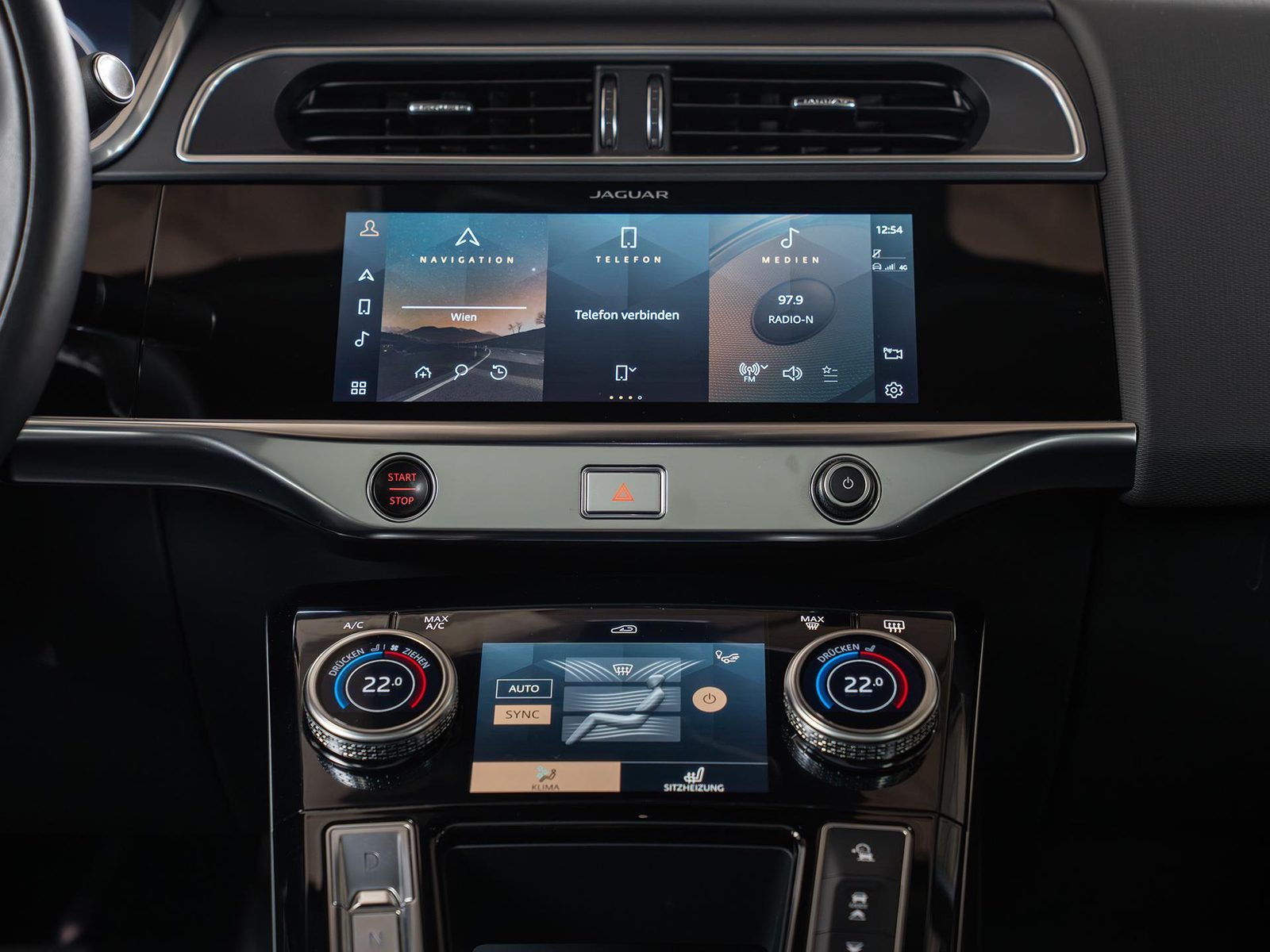 2024 Jaguar I-Pace — fotografija 19