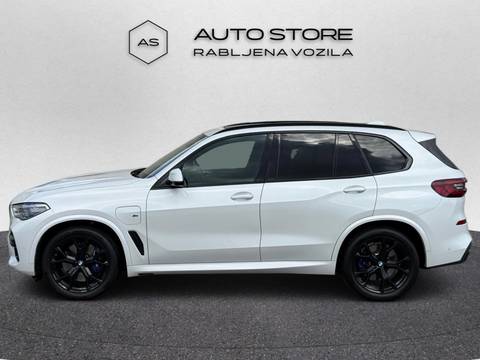 2021 BMW X5 M Sport — sličica 3
