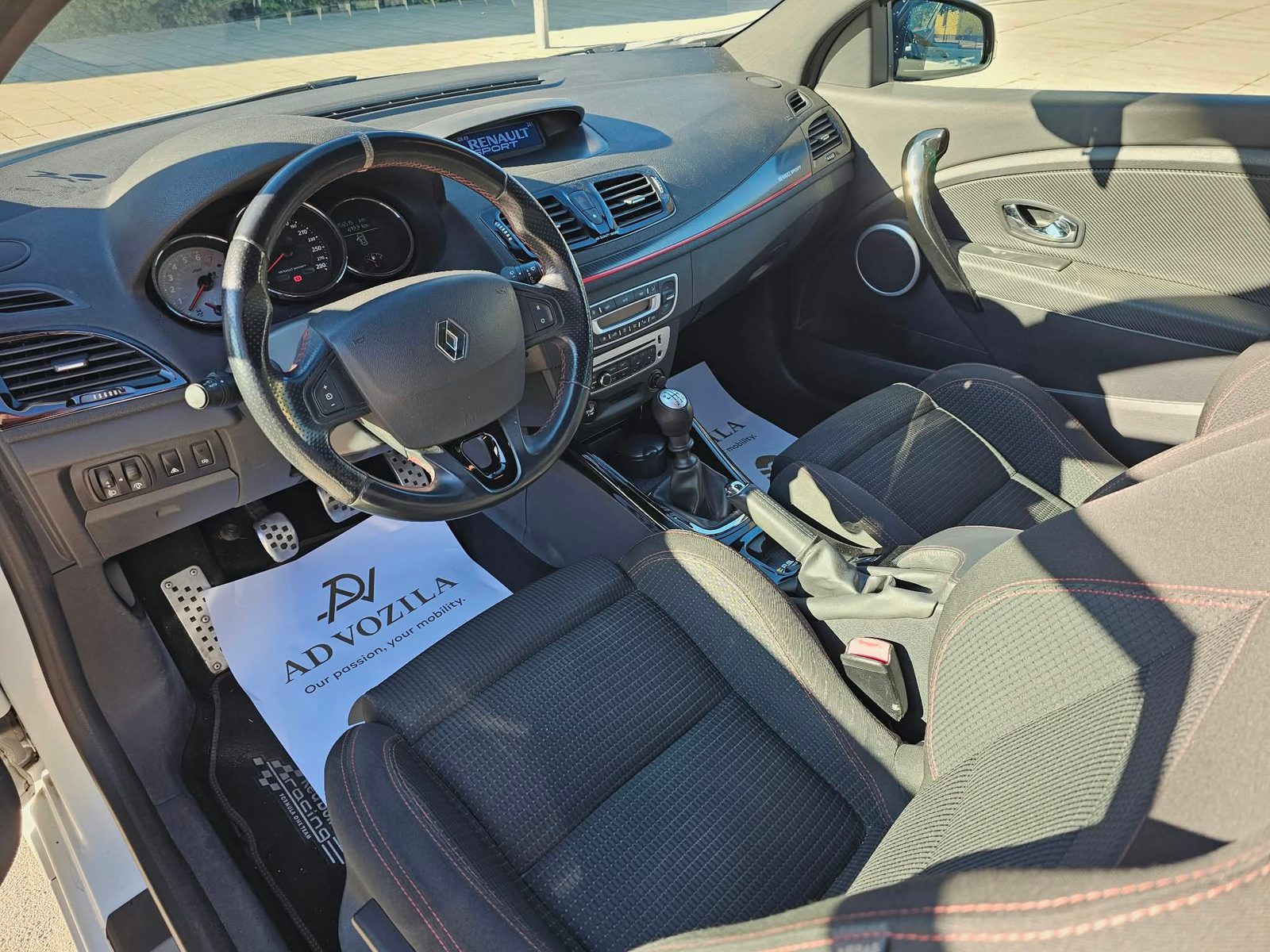 2013 Renault Megane — fotografija 21