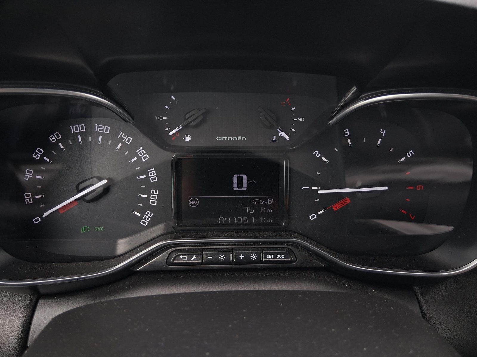 2023 Citroën C3 Aircross — fotografija 12