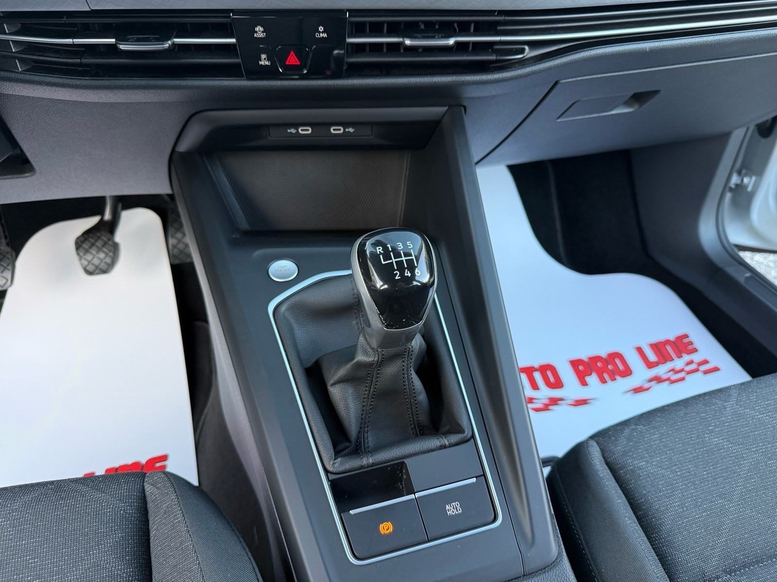 2023 Volkswagen Golf — fotografija 20