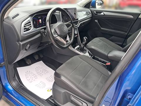 2022 Volkswagen T-Roc — sličica 13