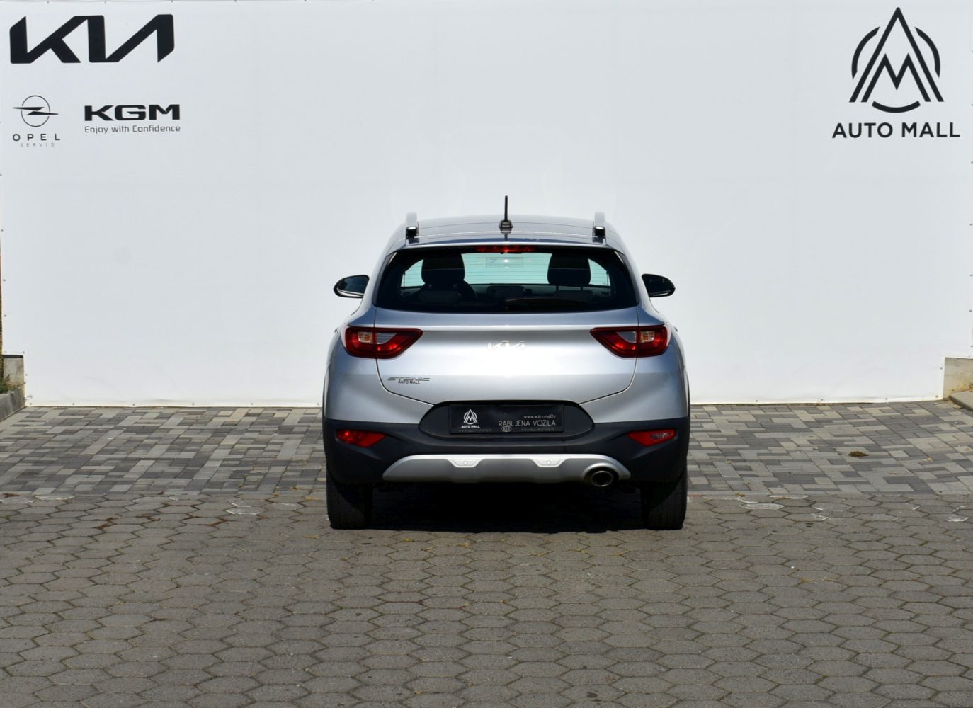 2021 Kia Stonic — fotografija 3