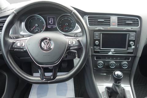 2018 Volkswagen Golf — sličica 11