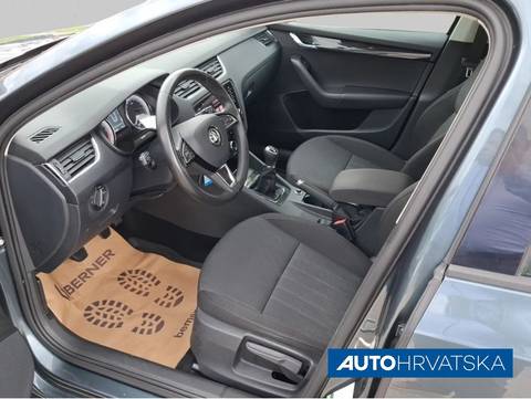2019 Škoda Octavia Combi — sličica 11
