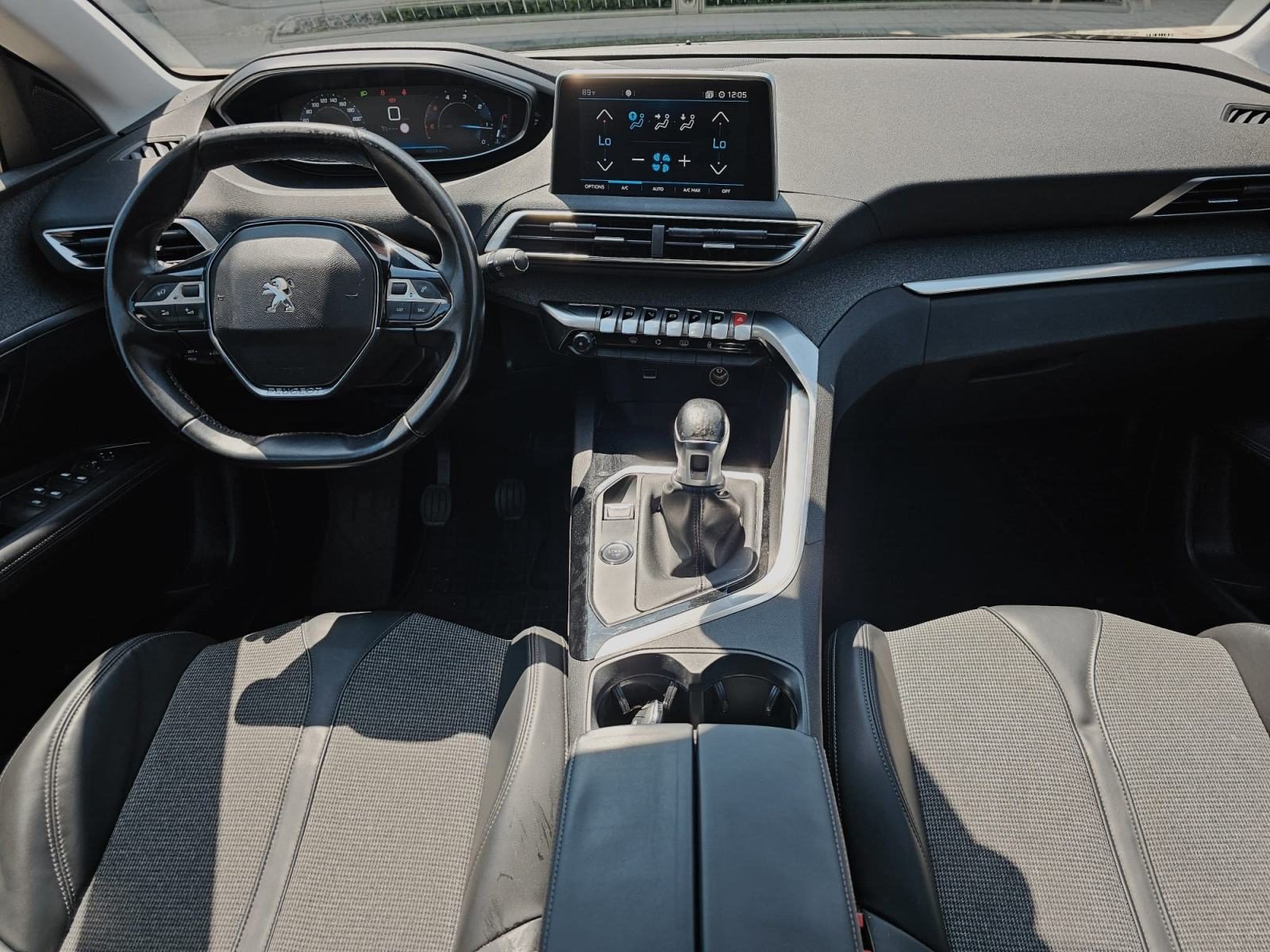 2018 Peugeot 3008 — fotografija 11