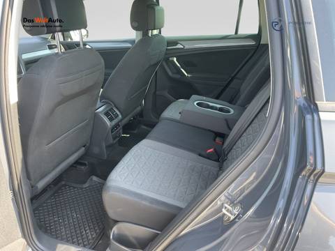 2021 Volkswagen Tiguan — sličica 10