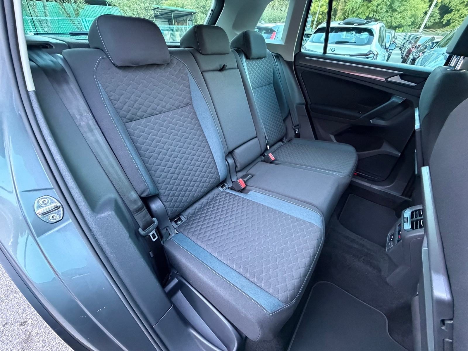 2020 Volkswagen Tiguan — fotografija 7