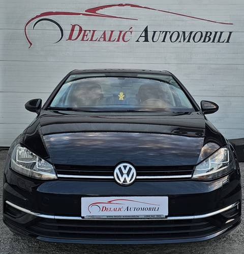 2019 Volkswagen Golf — sličica 3