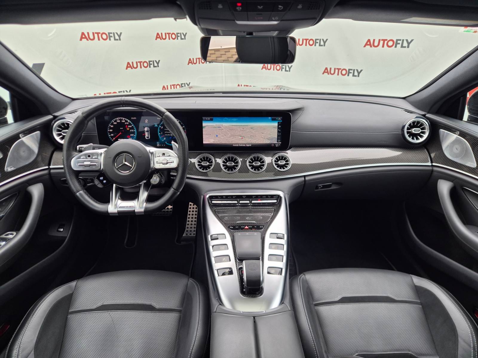 2019 Mercedes-Benz AMG GT — fotografija 12