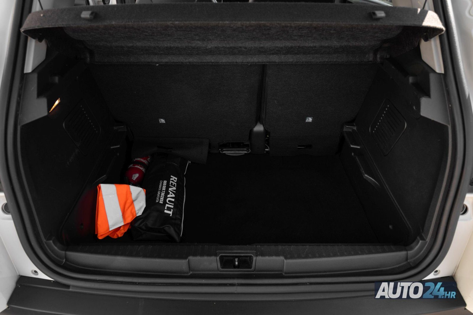 2017 Renault Captur Energy Hipnotic — fotografija 14