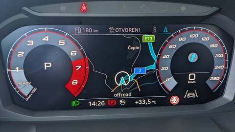 2020 Audi Q3 — sličica 21