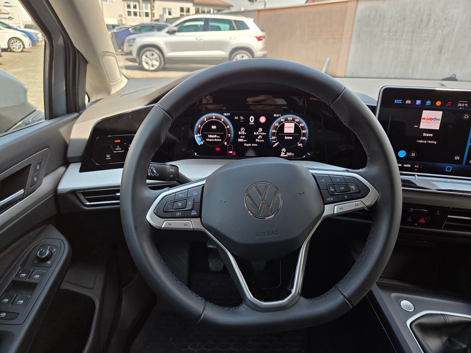 2025 Volkswagen Golf — fotografija 15