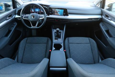 2022 Volkswagen Golf — sličica 5