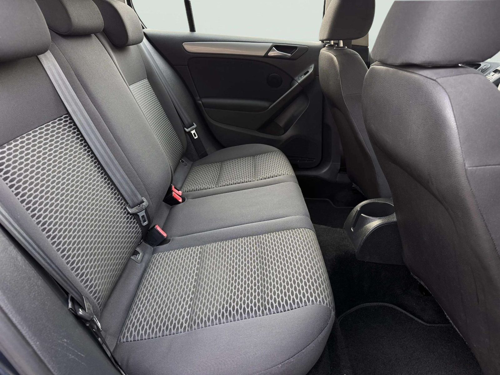 2010 Volkswagen Golf — fotografija 12