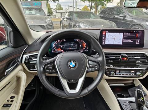 2023 BMW Serija 5 — sličica 10